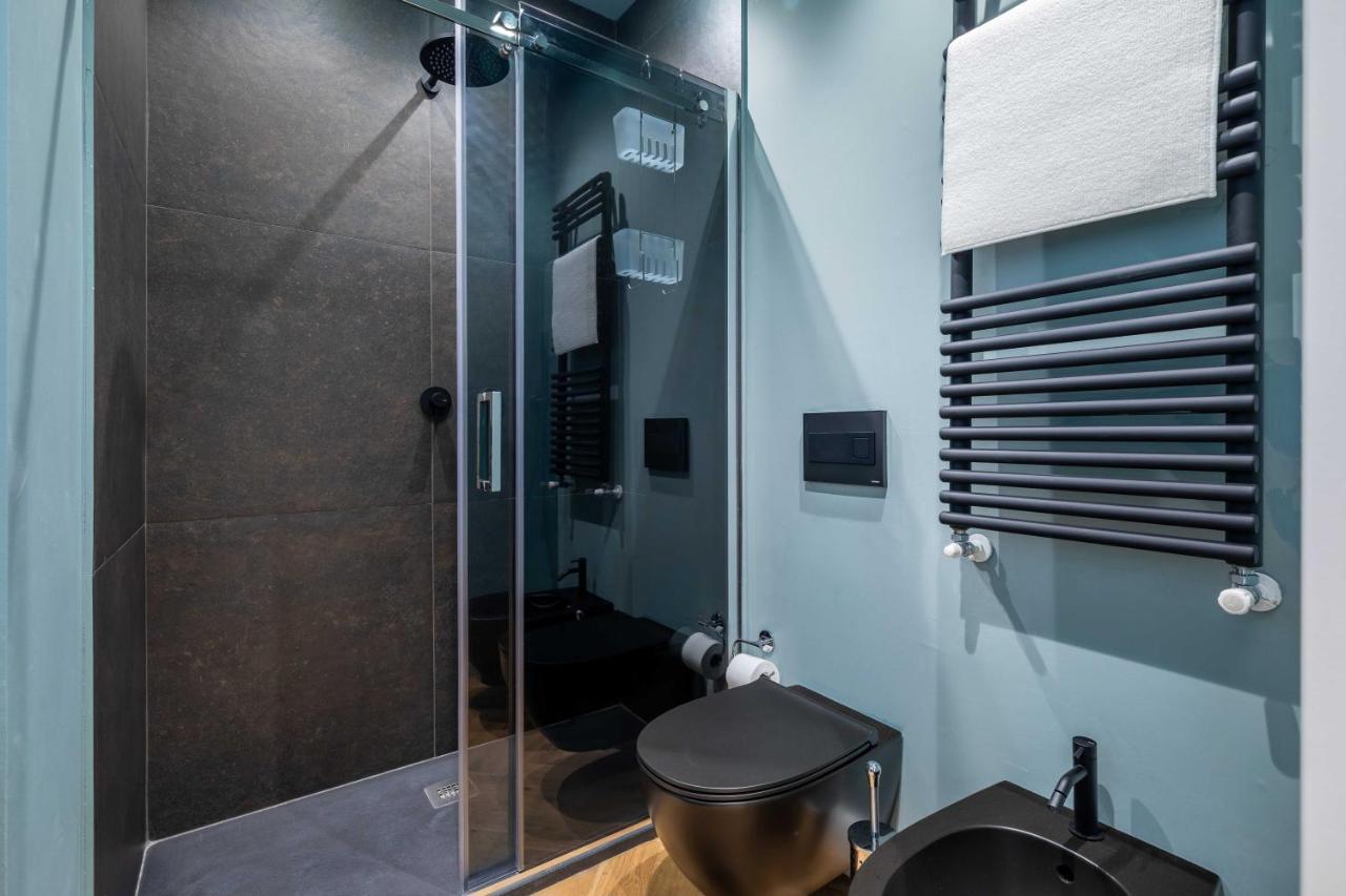 Deluxe Apartment Milan - Duomo - Milan Lin Airport Extérieur photo